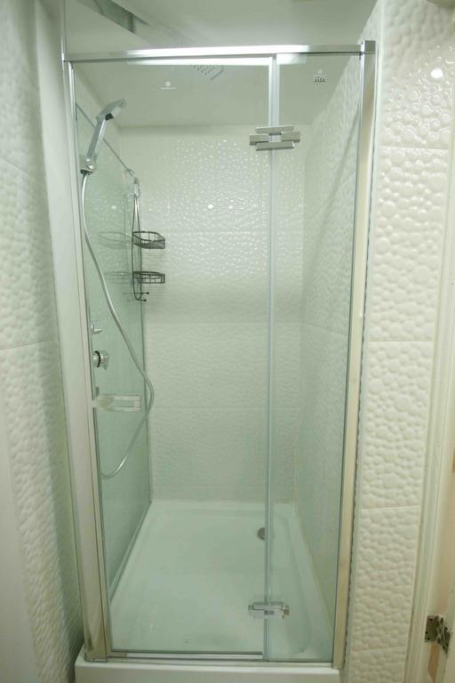 קינגסטון Cattleya Luxury Suites חדר תמונה