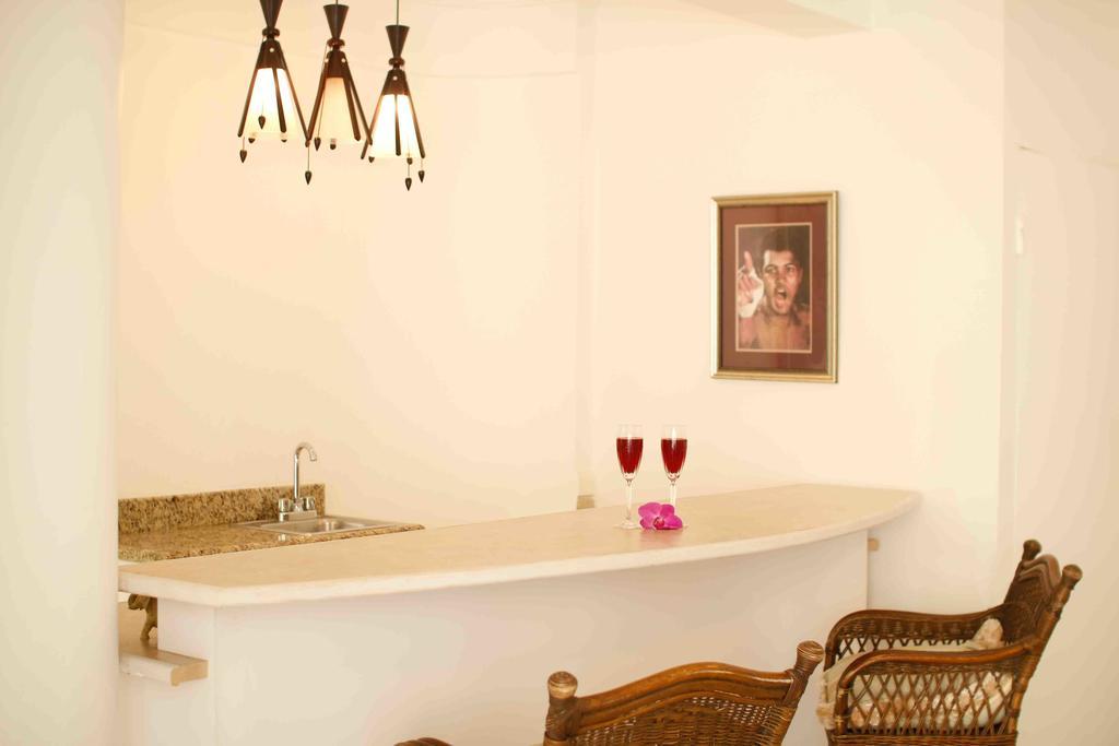 קינגסטון Cattleya Luxury Suites חדר תמונה