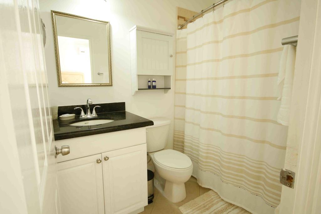 קינגסטון Cattleya Luxury Suites מראה חיצוני תמונה